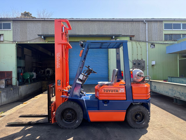 トヨタL&amp;Fエンジンフォークリフト