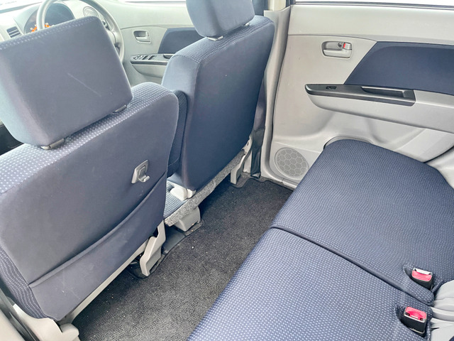 ���݌�200��ȏ�!�������񂠂邩�炲��]�̂��Ԃ�������܂�! �f�ڂ���Ă��Ȃ��݌ɎԂ������������܂��̂ŁA���C�y�ɂ��⍇��������!