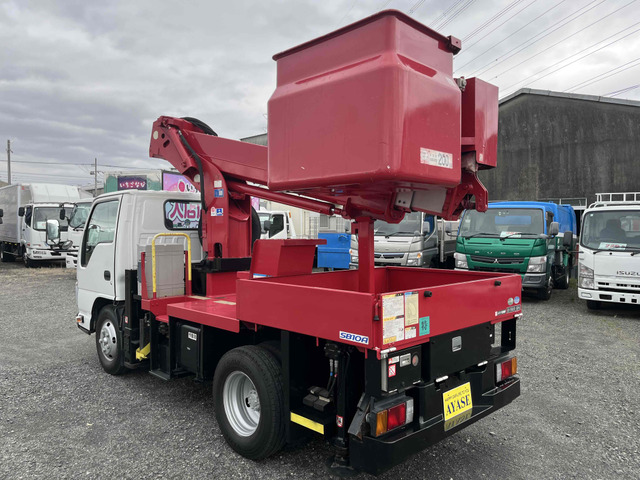 �A�C�`�R�[�|���[�V������SB10A!�ő��Ɣ��a7.6m!
