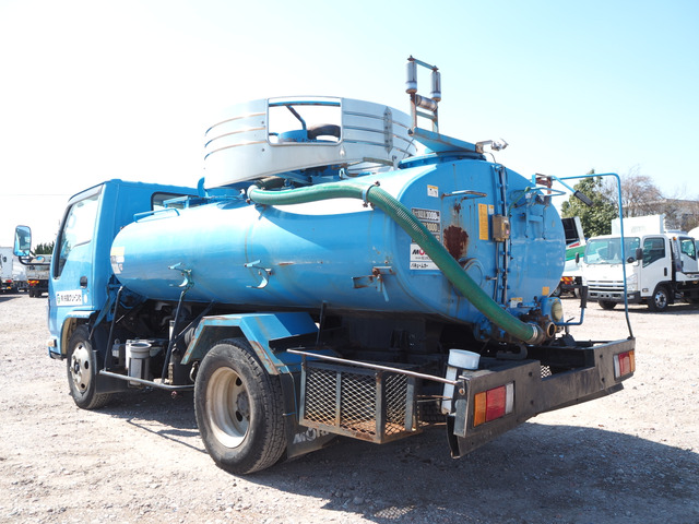 エルフバキュームカー