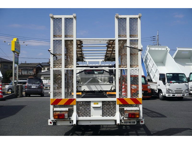 車検整備・ガラス交換やパワーゲート取付や修理などなんでもお気軽にどしどしご連絡ください!