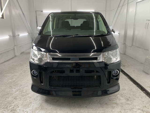 納車前点検では、エンジンをはじめ足回りや装備品の点検をスタッフが丁寧にやらせて頂きますので安心してカーライフを送る事ができます!