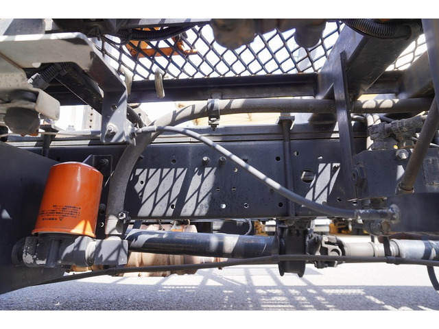 事業用ナンバー(緑ナンバー)も対応させていただいております。