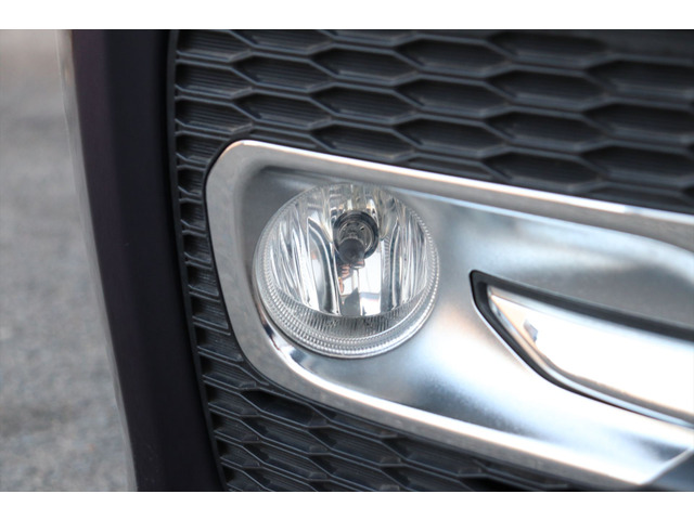 �A�_�N�e�B�u�N���[�Y�R���g���[�������ł��B