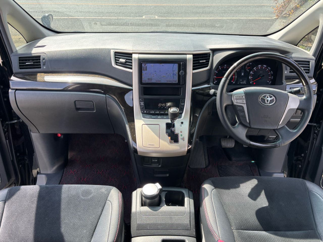 �����̎ԗ��ȊO�ɂ��u�ԑI�уh�b�g�R���v�ɂ������߂̒��ÎԂ��f�ڂ��Ă���܂��B