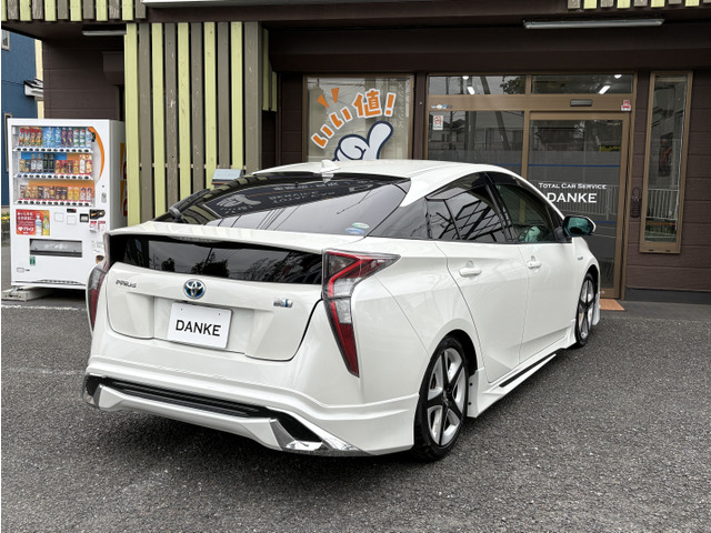 プリウス1.8 S ツーリングセレクション