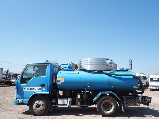 エルフバキュームカー