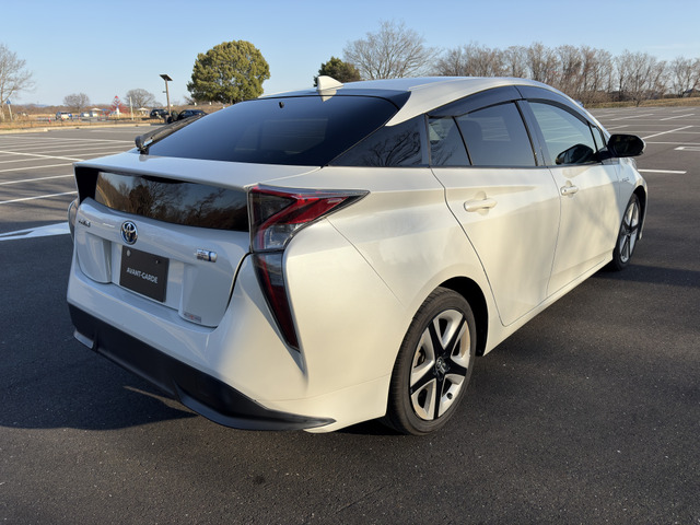 プリウス1.8 S ツーリングセレクション