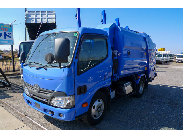 �f���g��(���Y�Ԃ��̑�) �o�H�ԃv���X���E�����^��4.2���E ���Îԉ摜