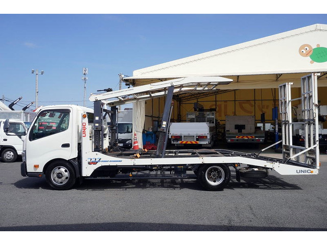 全国納車可能です!!特殊な車両も扱っているので遠方のお客様にも実績があります。遠方のお客様には陸送費など全力で交渉いたしますのであきらめずに一度お問合せ下さい。