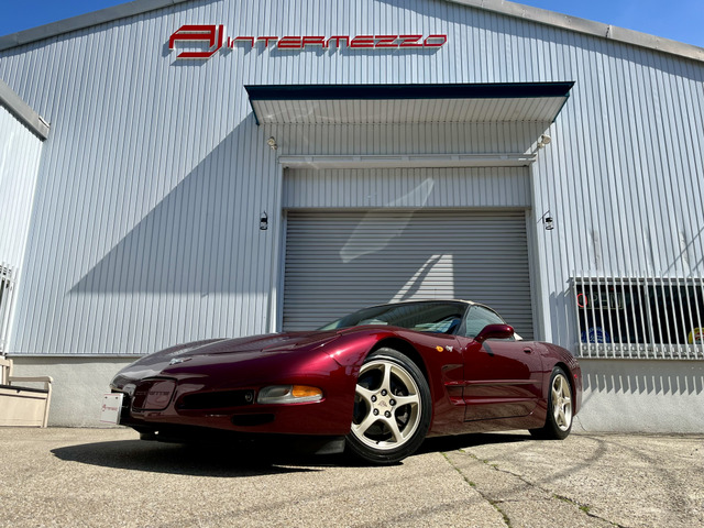 コルベットコンバーチブル50周年記念モデル