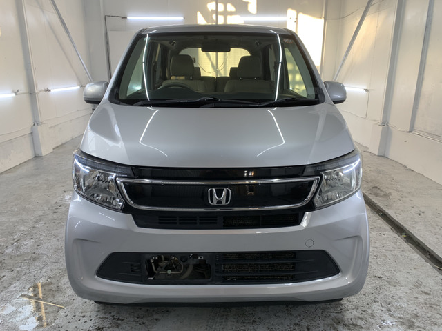 �[�ԑO�_���ł́A�G���W�����͂��ߑ����⑕���i�̓_�����X�^�b�t�����J�ɂ�点�Ē����܂��̂ň��S���ăJ�[���C�t�𑗂鎖���ł��܂�!