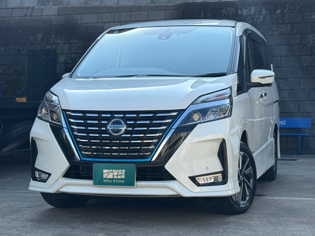 セレナ1.2 e-POWER ハイウェイスターV