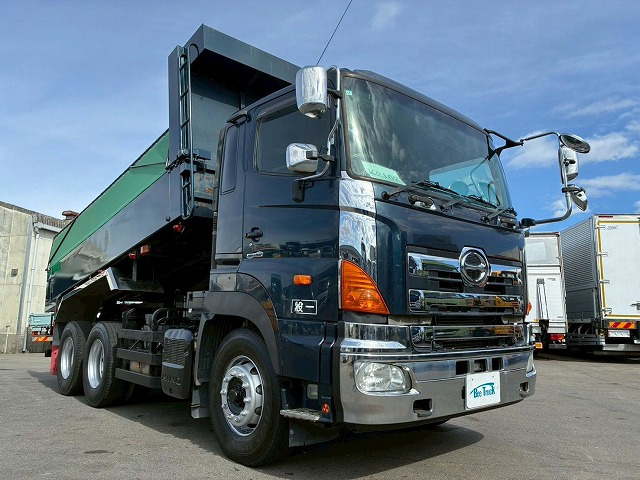 プロフィアダンプ