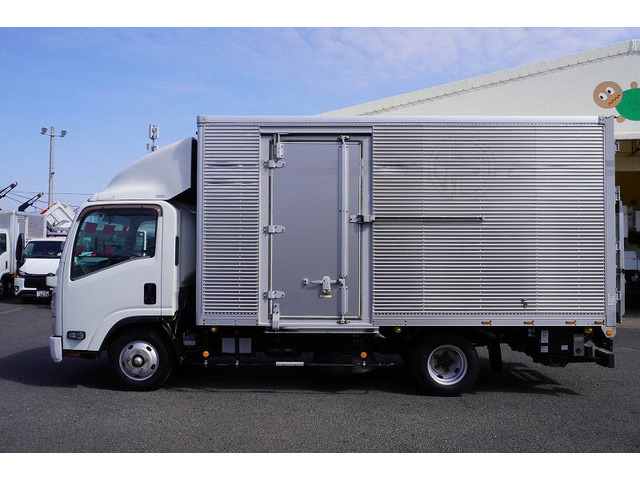 エルフアルミバン