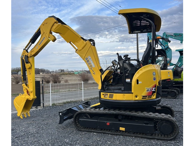 ヤンマーミニショベル