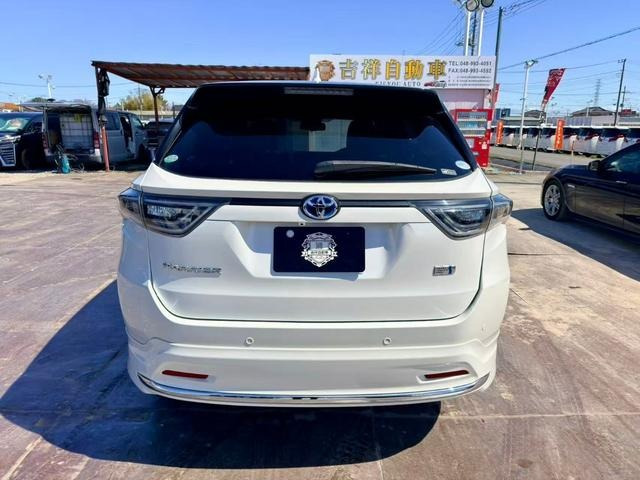 ハリアー2.5 ハイブリッド E-Four プレミアム 4WD