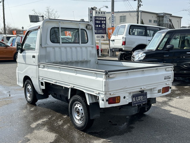 �y�x�����z���i�X�z���Ԃ������������܂��āA���ɗL�������܂��B�݌Ɏԗ��ɂȂ�܂��̂ŁA���񂲓s���̋X�������ɁA���ɗ��ĉ������B���X�\��������ƁA���ē����X���[�Y�ł��B