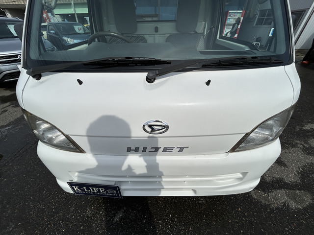 �y�x�����z���i�X�z���Ԃ������������܂��āA���ɗL�������܂��B�݌Ɏԗ��ɂȂ�܂��̂ŁA���񂲓s���̋X�������ɁA���ɗ��ĉ������B���X�\��������ƁA���ē����X���[�Y�ł��B