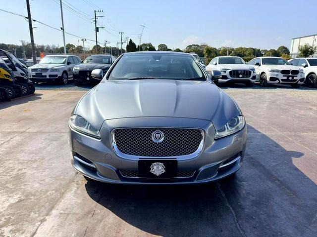 XJ