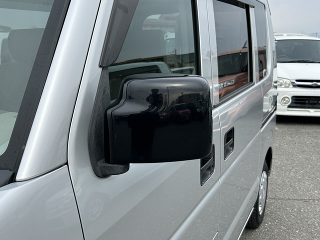 �y�x�����z���i�X�z���Ԃ������������܂��āA���ɗL�������܂��B�݌Ɏԗ��ɂȂ�܂��̂ŁA���񂲓s���̋X�������ɁA���ɗ��ĉ������B���X�\��������ƁA���ē����X���[�Y�ł��B