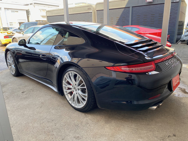 911カレラ4S PDK 4WD