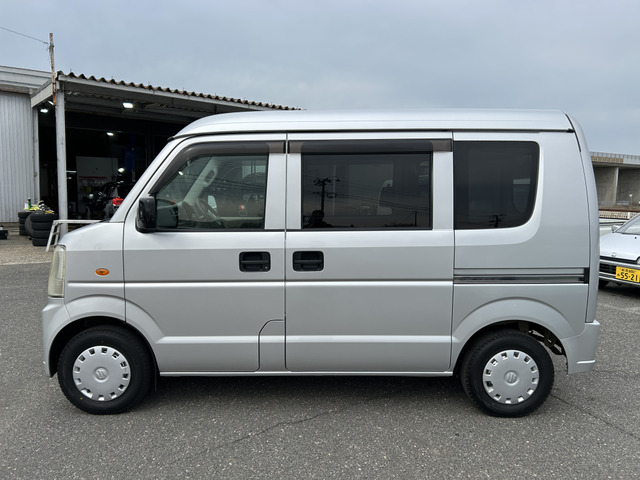 �y�x�����z���i�X�z���Ԃ������������܂��āA���ɗL�������܂��B�݌Ɏԗ��ɂȂ�܂��̂ŁA���񂲓s���̋X�������ɁA���ɗ��ĉ������B���X�\��������ƁA���ē����X���[�Y�ł��B