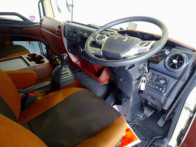 �I�[�gAC PS PW SRS ABS �W���h�A���b�N ���d�i�~���[ �G�A�T�X�V�[�g/�I�|�� ���W�I ETC2.0 �o�b�N���j�^�[ �^�R�O���t �A�h�u���[ �^�[�{ �r�C�u���[�L