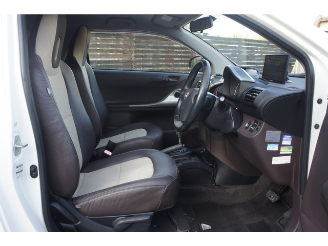 iQ1.0 100G レザーパッケージ