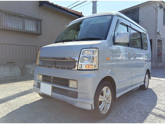 �ԗ��ɂ��āA�C�ɂȂ�ӏ���ڍׂɂ��Ă����ⓙ�������܂�����A���C�y�Ƀ��[���ɂĂ��₢���킹���������B