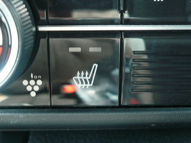 �O�ȃV�[�g�q�[�^�[�t���������~�Ɋ������@�\�ł�?