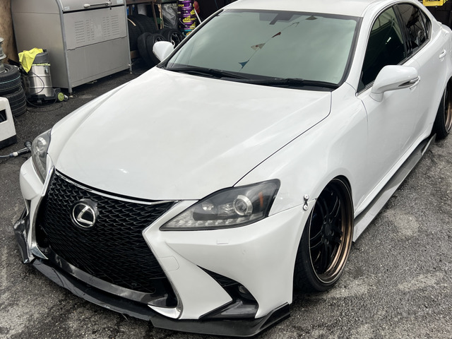 �������グ���Ƀi�r�A�z�C�[���A�^�C���A���[�_�E���AETC�A�h�����R���i���̔��������܂��B�܂Ă��_�񎞂ɂ��\���t��������΃{�f�B�[�R�[�e�B���O�����l�ł��ɂĎ{�H�\�ł��B