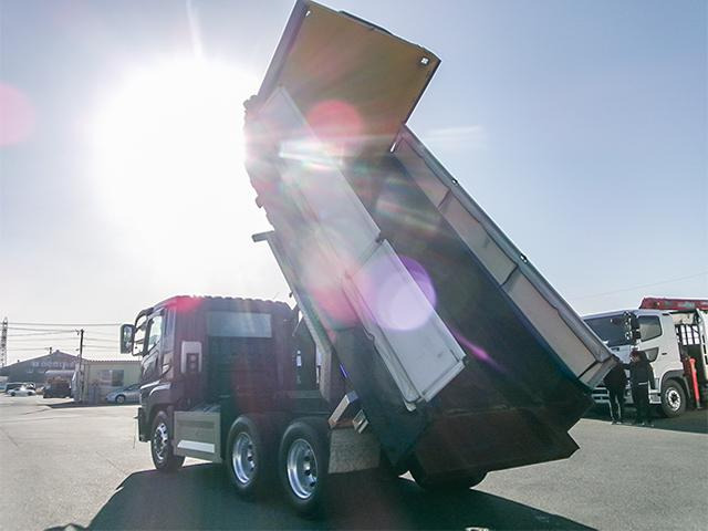 スーパーグレートダンプ