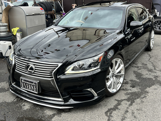 �K���X�R�[�e�B���O���{�H�\�ł��B��p��20.000�~���珳���Ă���܂��B���Ԏ�ɂ�艿�i���ς��ꍇ���������܂��B���̑��I�v�V��������葵���Ă���܂��̂ŁA���k�S���ɂ��\���t�����������B