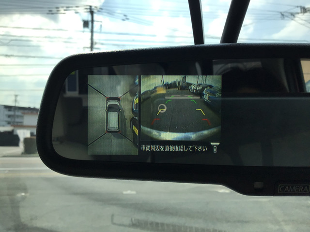 �t�����g���j�^�[���t���Ă���̂ŏ��߂Ă̈��ɂ��΂�����ł�!