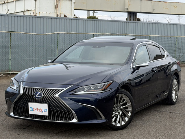 ES300h バージョンL