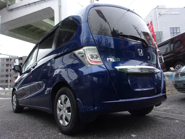 フリード1.5 G ジャストセレクション