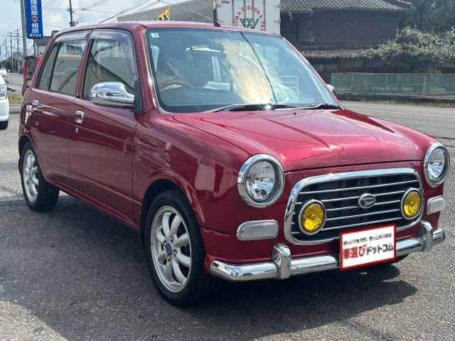 ミラジーノベース