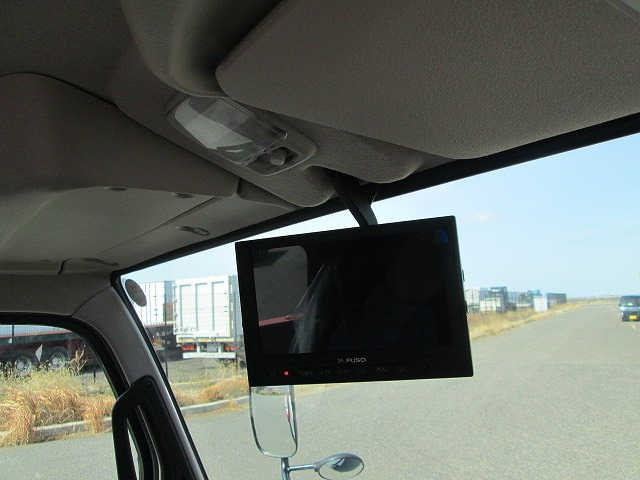 バックモニター