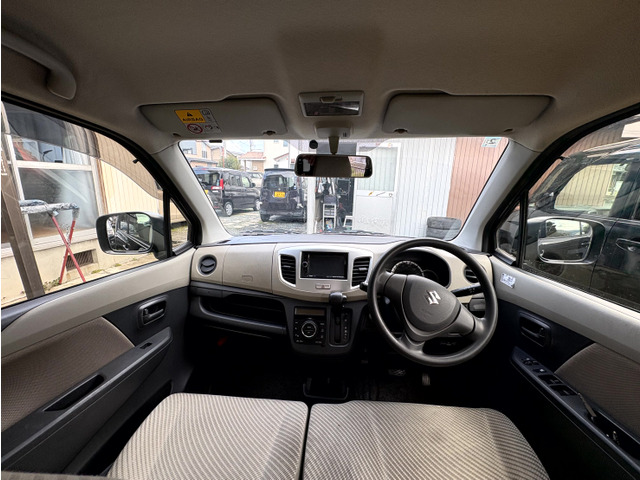 �����̓����T�[�N���[�i�[�ɂăV�[�g��򂵂܂�