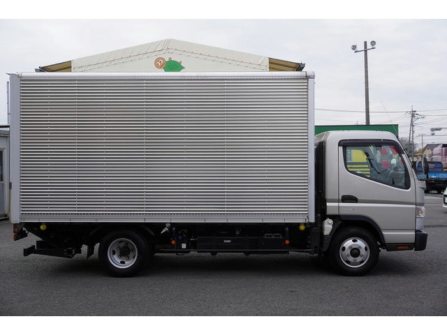 ���Ђ͓��V�΍ЊC��ی��������Ă���܂��B���q�l�ɂ������v����������Ă����Ē����܂��B