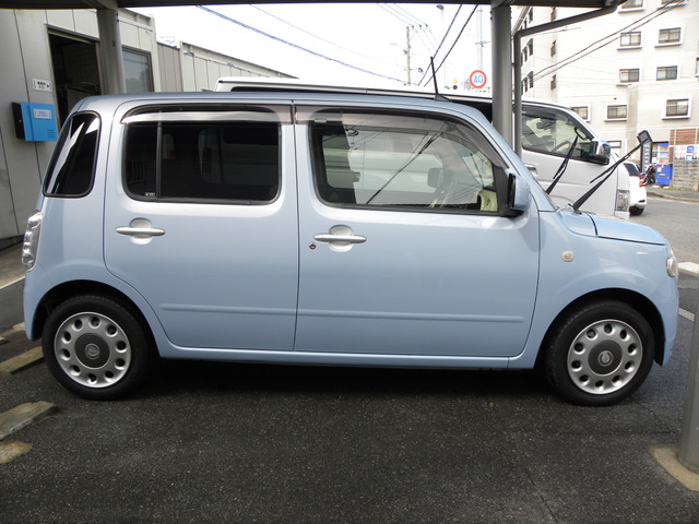 【駅からの送迎サービス】公共交通機関でご来店のお客様へ。事前にご連絡をいただければ、最寄り駅のJR日豊本線「城野駅」または「安部山公園駅」までの無料送迎サービスを行っております。