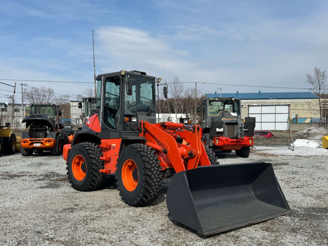 日立ホイールローダー