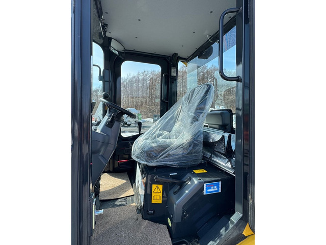 コマツホイールローダー