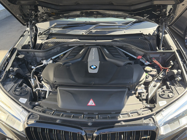 �y�G���W�����[���z���Ў����̎d�グ!�O���̖����A�G���W�����[���N���[�j���O�E�������|�ς݂̂��Ԃł��B���i�����̎ԗ��𐥔񂨋q�l�̖ڂł��m�F�������B