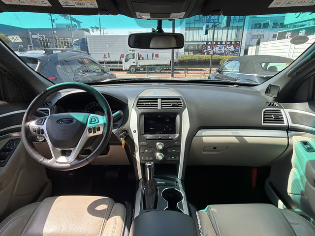 �y���� �O��z�N�������̎g�p���͂���܂����A�ڗ����̃L�Y�≘��͖����A�L���C�ȏ�Ԃ�ۂ��Ă��܂�!!(�N���[�j���O&���ۍς�)���ʓr�I�]�����L������舵�����Ă���܂��̂Ő��񂲑��k�������B