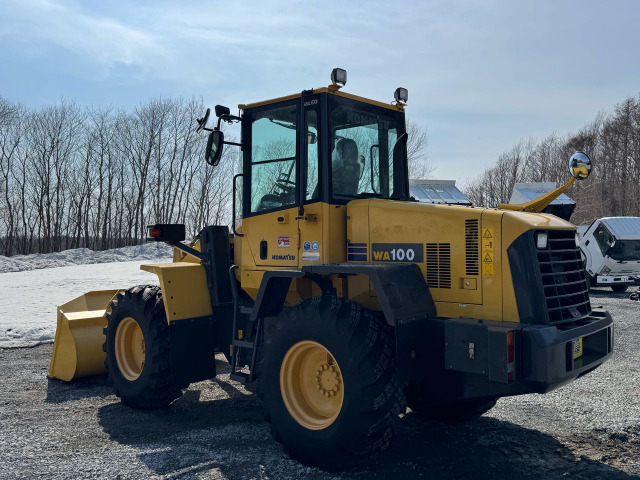 コマツホイールローダー