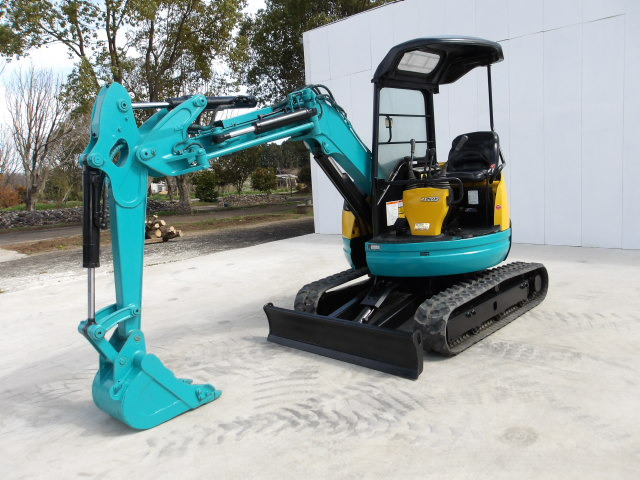 クボタミニバックホー