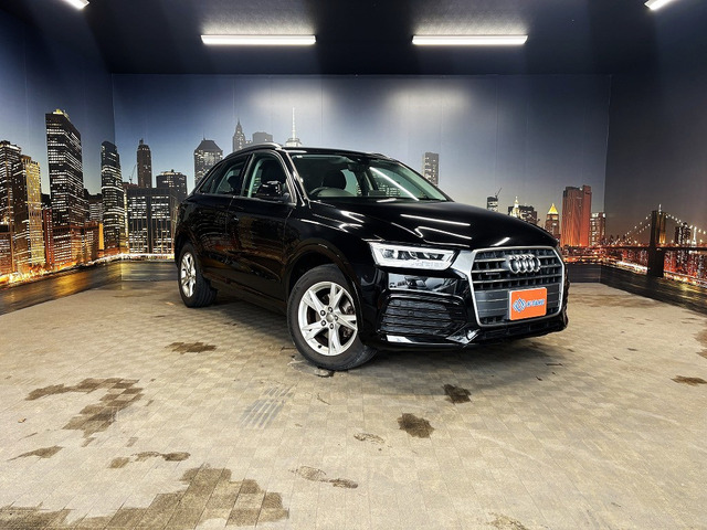 Q32.0 TFSI クワトロ 180PS 4WD