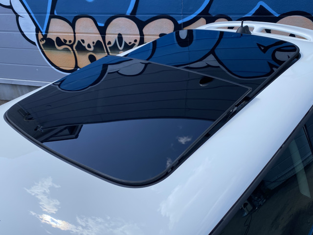 ���m������s�����2����6-10 �R���_����X���������X����̌������̂��X�ł��B���C�y�ɂ�������肭�������B